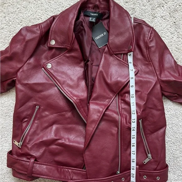Forever 21 Burgundy Faux Leather Moto Jacket Women’s Size M NWT - Picture 9 of 10